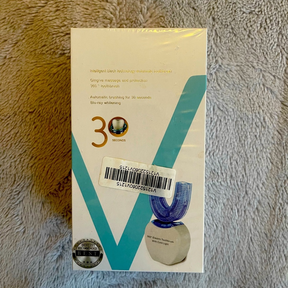 AI intelligence technology, automatic, toothbrush, and Blu-Ray whitening kit.